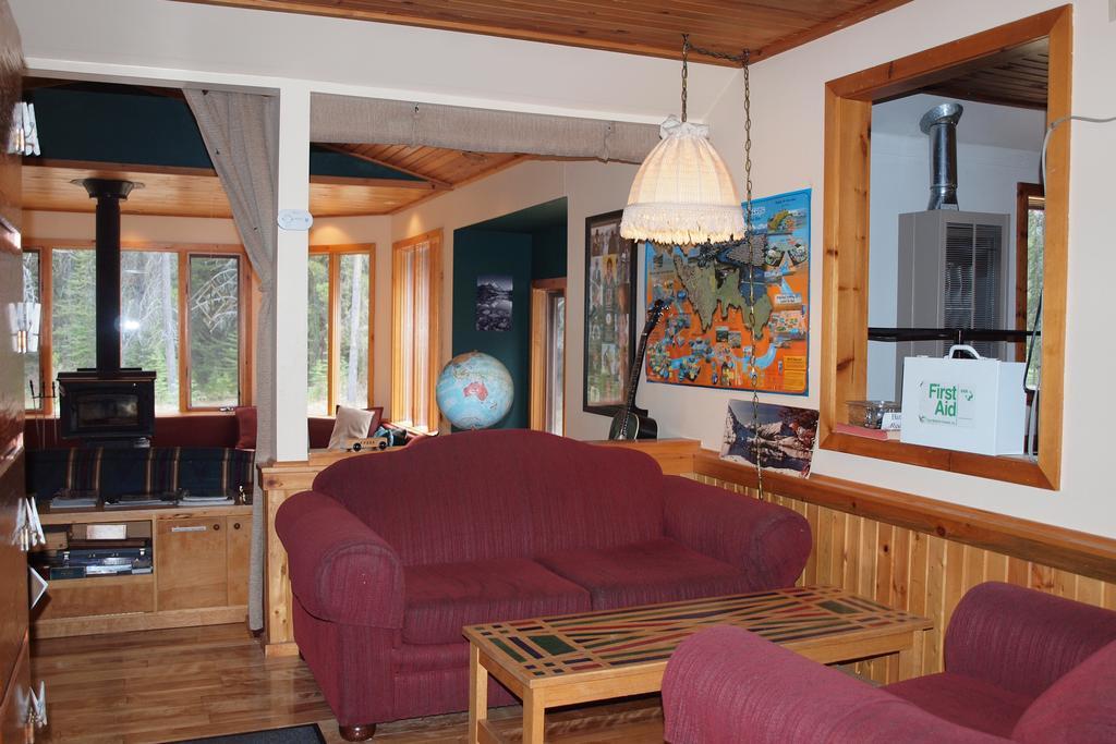 Hi Castle Mountain - Hostel ภายนอก รูปภาพ